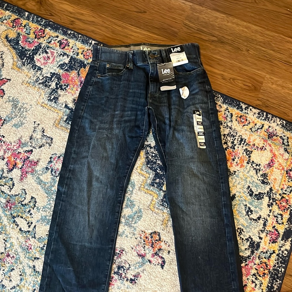 Men's Lee slim straight leg jeans, size 30x30 NWT.